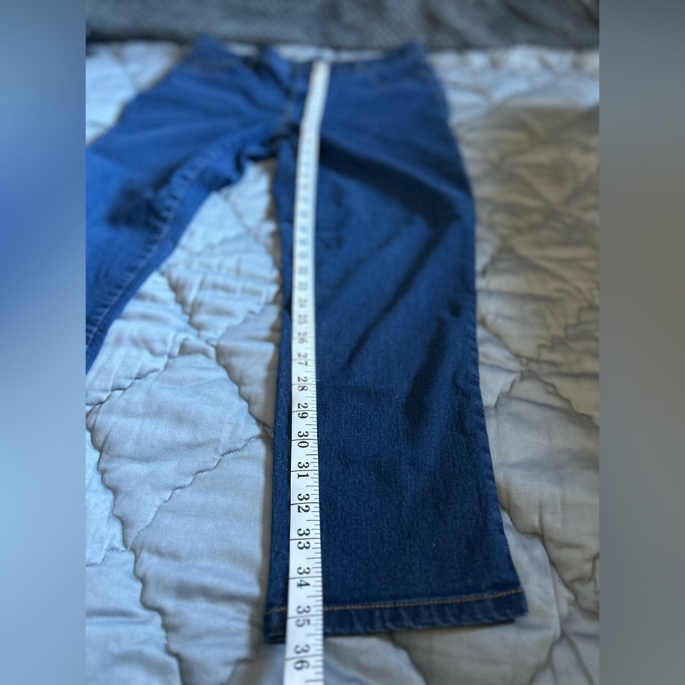 Basic Editions Blue Denim Jeans - Picture 5 of 5